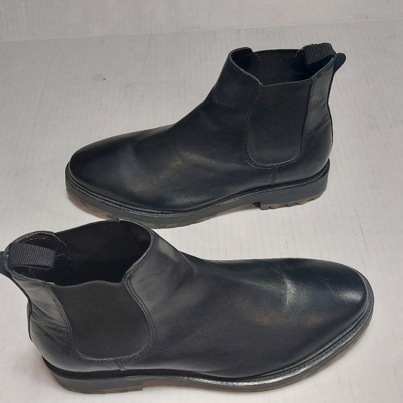 Walk London Sean Chunky Chelsea Boots In Black Leather. - Picture 6 of 16